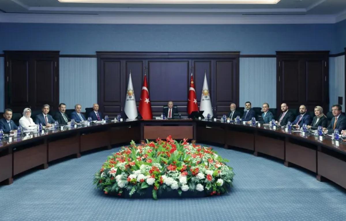 Erdoğan ın sözleri gündem olmuştu! AK Parti den erken seçim açıklaması 1