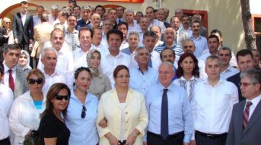 Vali Erkmen Denizli&rsquo;ye veda etti