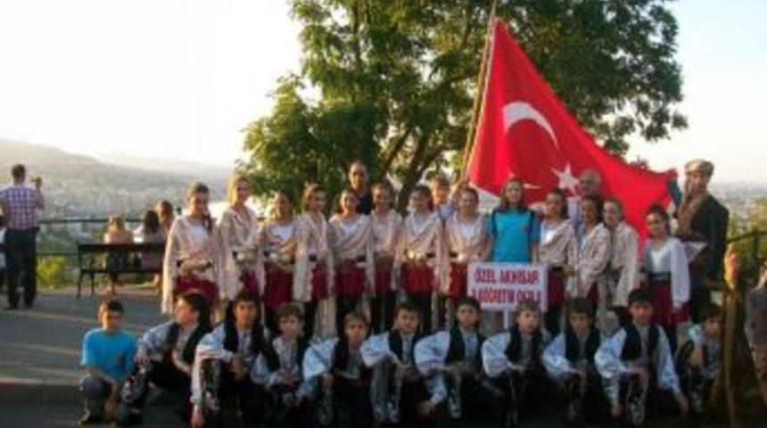 Macaristan'da T&uuml;rkiye sesleri yankılandı