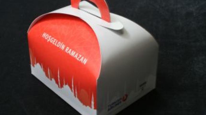 THY’den hurma, pide ve baklavalı Ramazan ikramı