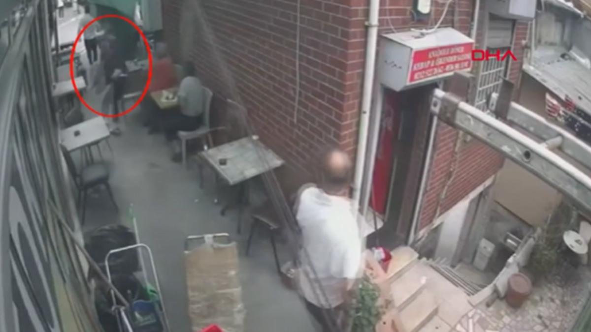 2 kişinin öldüğü silahlı kavgada şüpheliler pencereden atlayıp böyle kaçmış 1