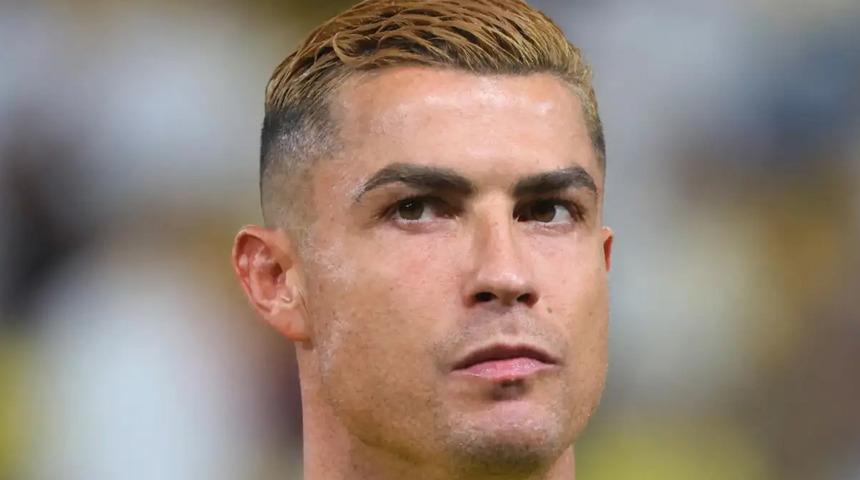 D&uuml;nya futbolunda y&uuml;zyılın bombası! Cristiano Ronaldo'dan dev adım