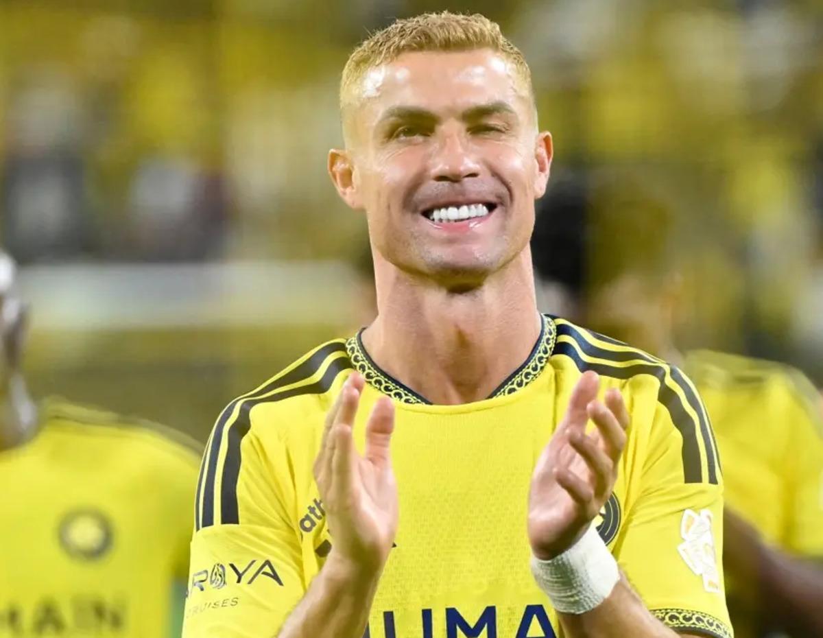 Dünya futbolunda yüzyılın bombası! Cristiano Ronaldo dan dev adım 2