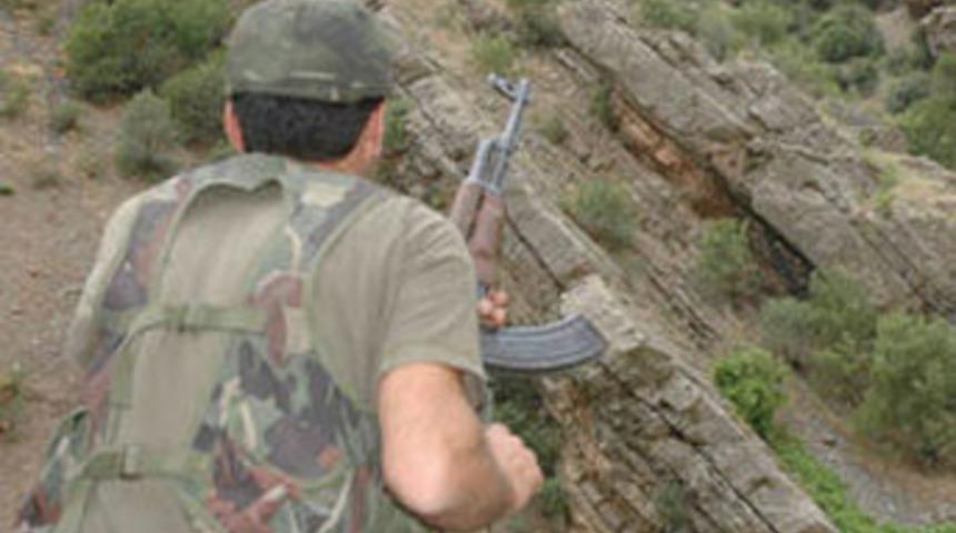 Karadeniz'de asker &uuml;niformalı PKK alarmı