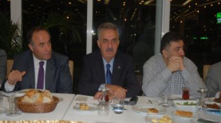 Bakan Yazıcı, Rize'de iftar verdi