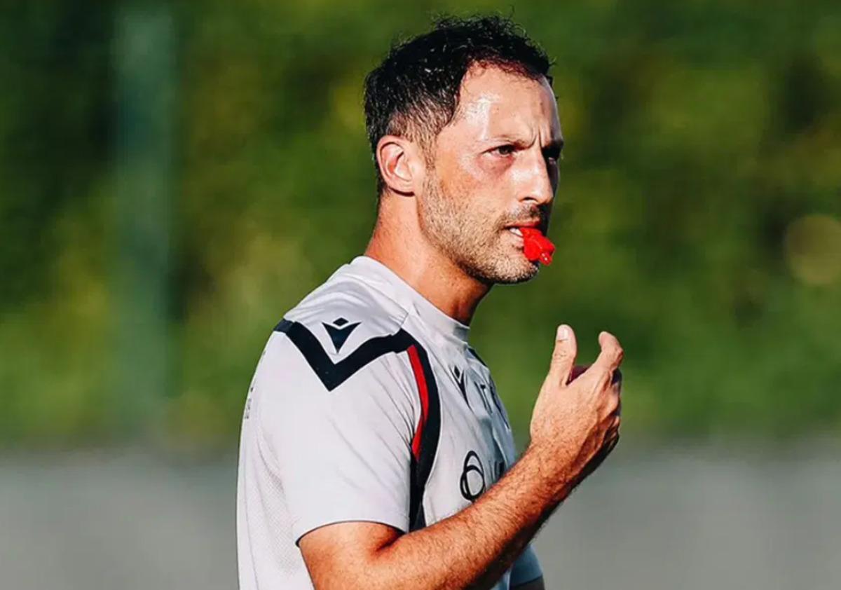 Fenerbahçe nin eski hocası kabusu yaşıyor! 4 haftada 1 puan 2