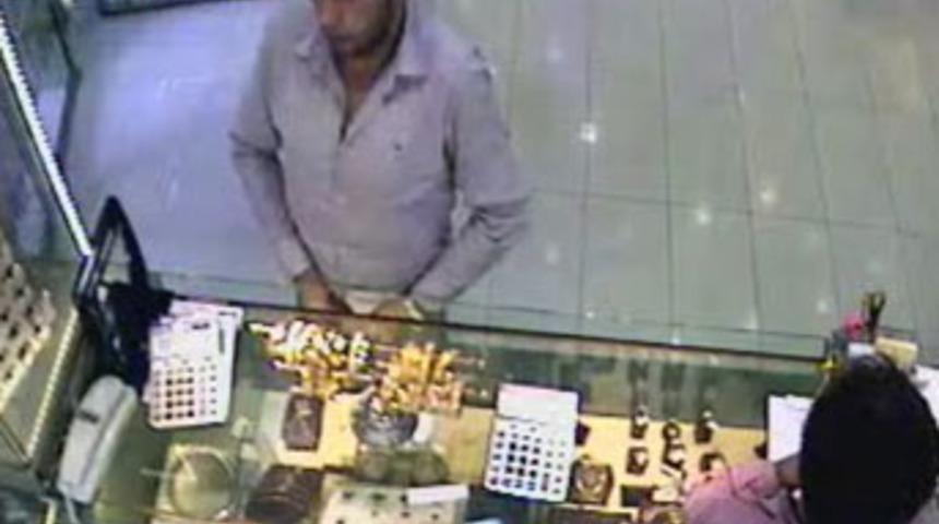 Hırsız arsız olunca yakayı ele verdi!