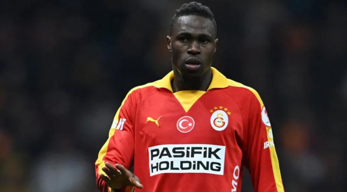 Galatasaray da yönetimin sabrı taştı! Yıldız ismin menajeri çağrıldı: Kendinize kulüp bulun 2