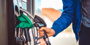 Akaryakıtta yeni aşama: &Uuml;&ccedil; hane! Motorine zam beklentisi ortaya &ccedil;ıktı
