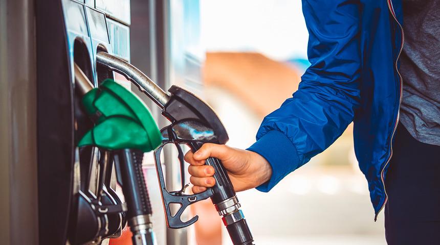 Akaryakıtta yeni aşama: &Uuml;&ccedil; hane! Motorine zam beklentisi ortaya &ccedil;ıktı