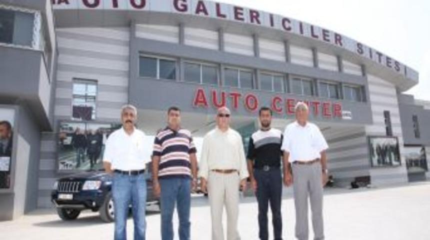 Oto galericilerinin yol sevinci