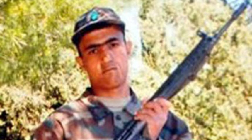 Şanlıurfa şehidine ağlıyor...