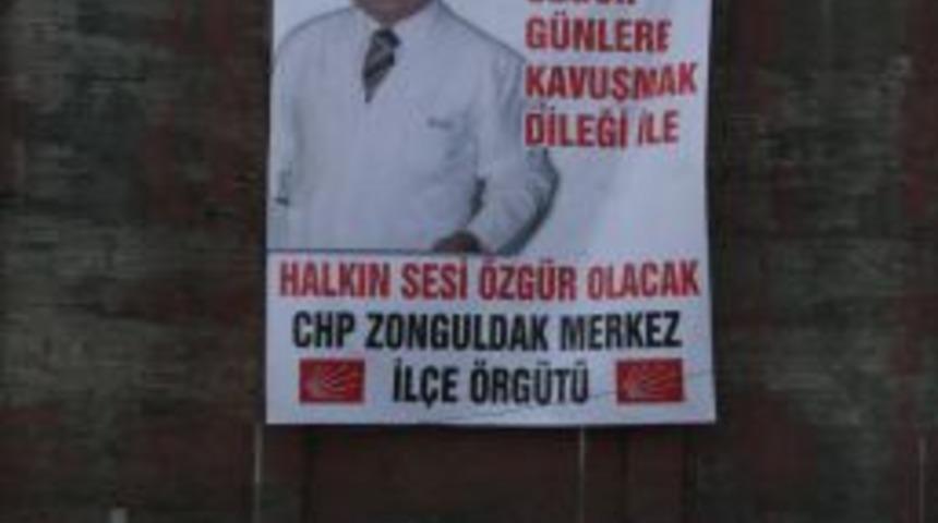 CHP'nin koruma altına aldırdığı harabe bina, Haberal i&ccedil;in &ouml;zg&uuml;rl&uuml;k duvarı oldu