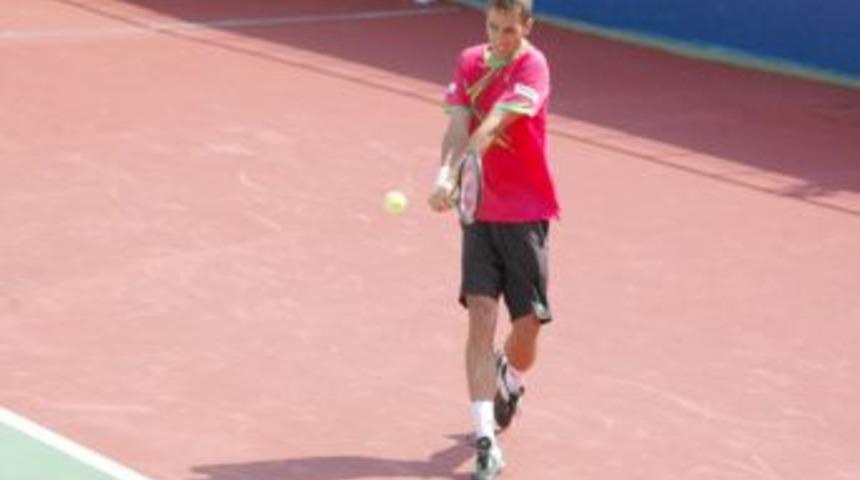 Marsel İlhan, finalde Lukas Lacko ile karşılaşacak