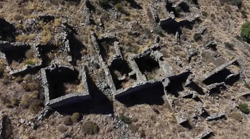 İzmir'in 103 Yıllık 'Hayalet K&ouml;y&uuml;': Burada zaman adeta durmuş