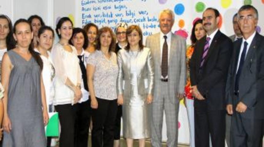 Başkan Tanık, Bakan Şahin&rsquo;e sığınma evini tanıttı