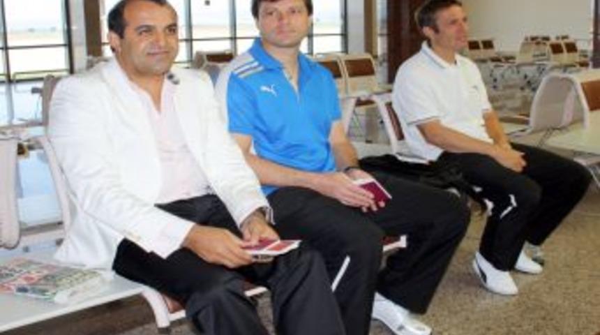 Ertuğrul Sağlam: Ma&ccedil;ı kazanıp tur atlamak istiyoruz