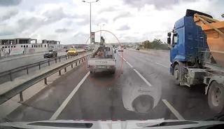 B&uuml;y&uuml;k&ccedil;ekmece&rsquo;de ambulansa yol vermeyen s&uuml;r&uuml;c&uuml;ye 46 bin lira para cezası
