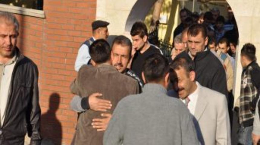 Yozgat&rsquo;ta bayram namazında camiler doldu taştı