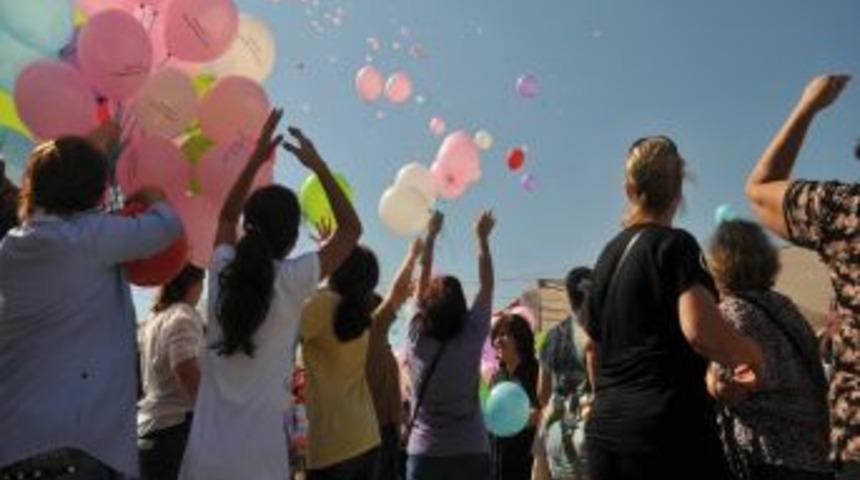 Nil&uuml;fer&rsquo;de balonlar kansere veda i&ccedil;in u&ccedil;tu