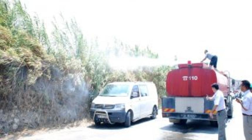 Yangın park halindeki ara&ccedil;lara sı&ccedil;ramadan s&ouml;nd&uuml;r&uuml;ld&uuml;