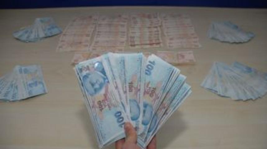 Ayakkabı kutusunda 96 bin lira sahte parayla yakalandı