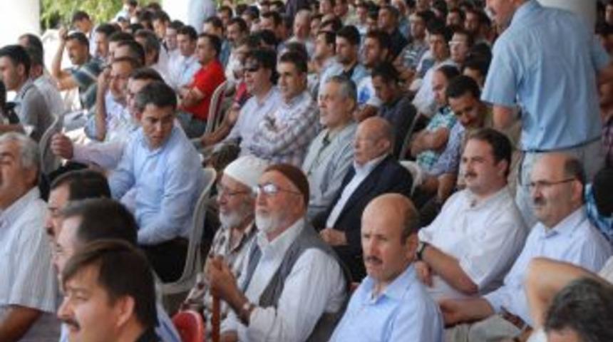 Eğitimci Mehmet &Ouml;zyurt, Hatay'da dualarla anıldı