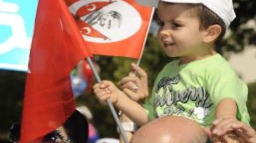 &Ccedil;anakkale&rsquo;de Zafer Bayramı kutlandı