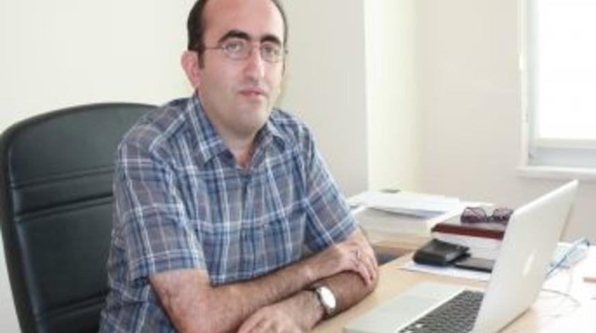 Yard. Do&ccedil;. Afacan: Ortadoğu'daki b&ouml;lgesel boşluk T&uuml;rkiye ile doldurulabilir