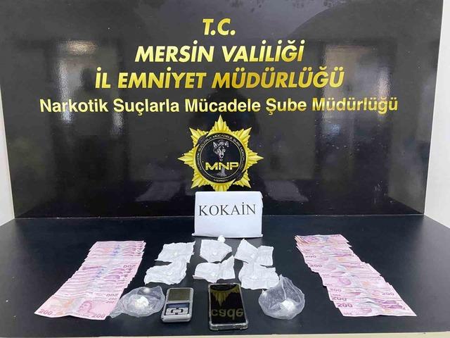 Mersin’de uyuşturucu operasyonu 4 şüpheli yakalandı 1
