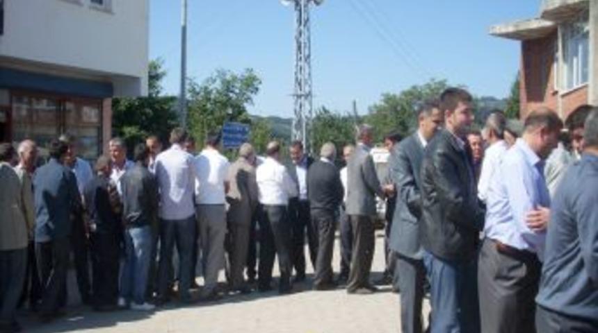 Akkuş Kızılelma&rsquo;da bayramlaşma t&ouml;reni yapıldı