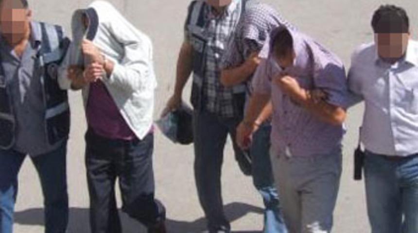 Polisiz dediler gen&ccedil; kıza tecav&uuml;z ettiler