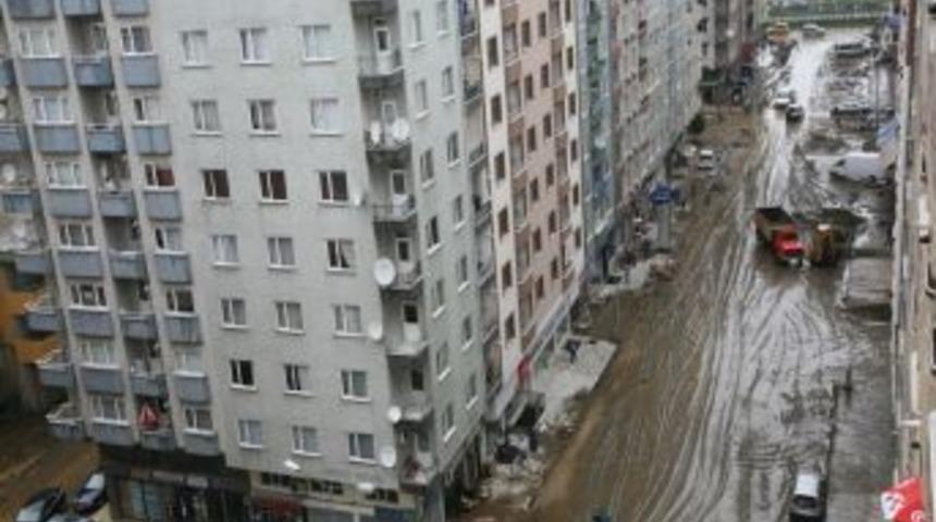 Rize Belediyesi: Temizleme &ccedil;alışması yapılan caddeleri kullanmayın
