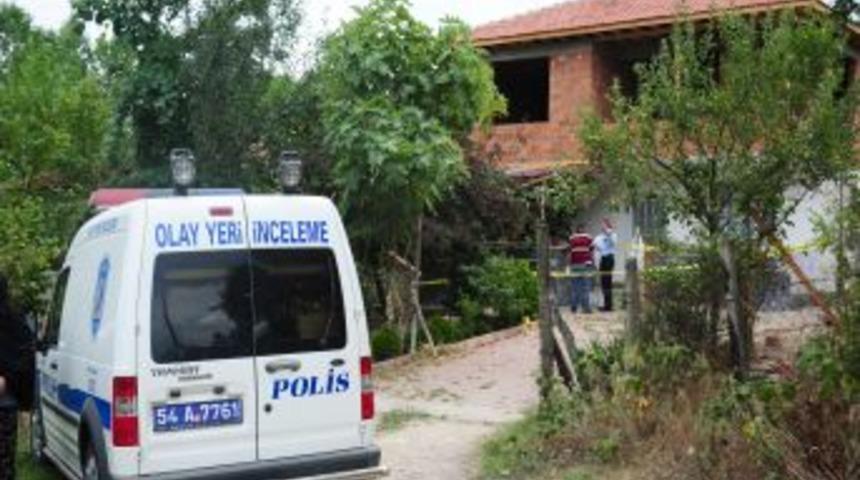 Evden uzaklaştırma cezası alan koca bayram günü eşini öldürdü