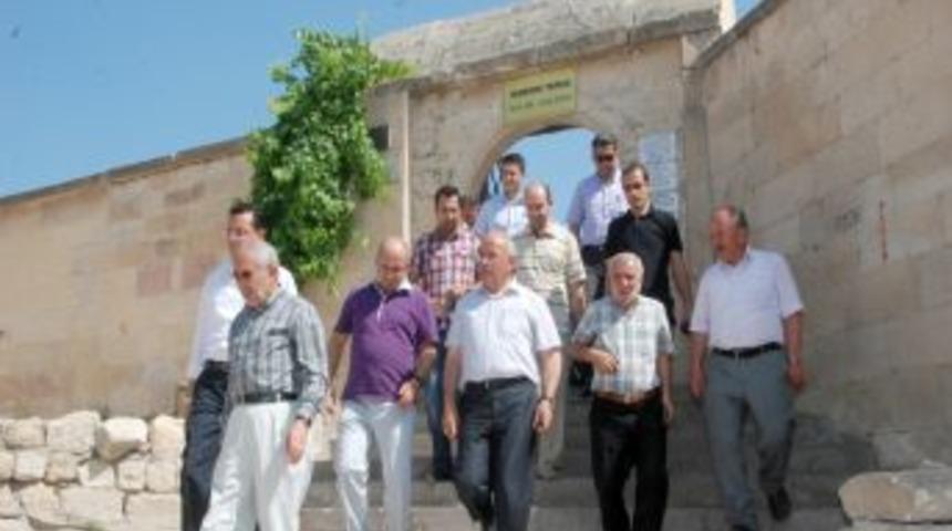 AK Parti Teşkilat Başkanı Erdem Ürgüp'te