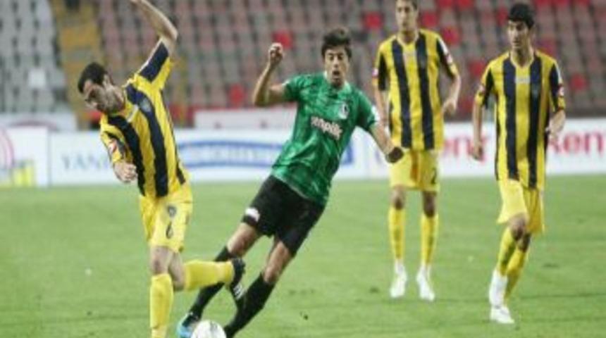 Sakaryaspor: 1 - Bucaspor: 2