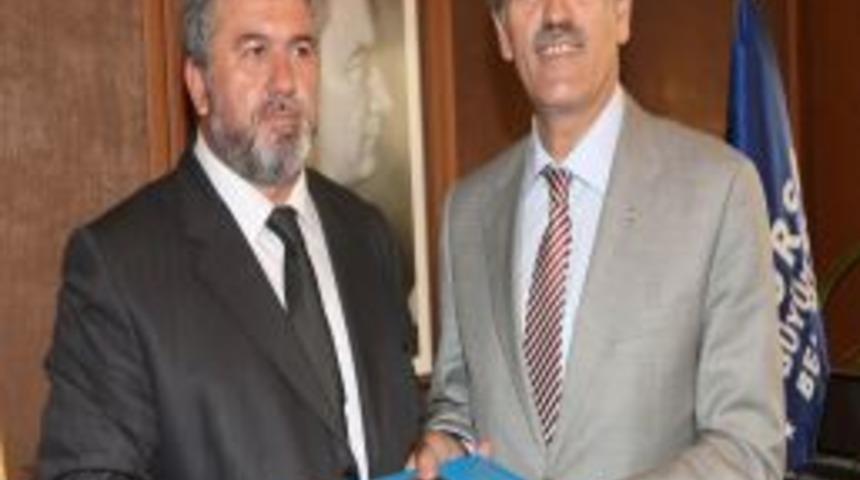 Altepe'den Hırvat M&uuml;sl&uuml;manlara moral