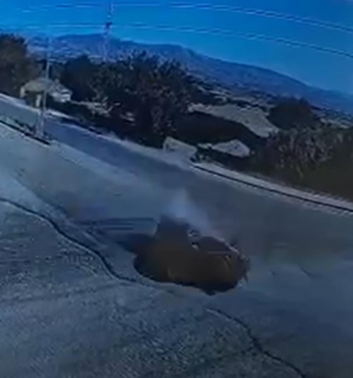 Elazığ da 2 kişinin &ouml;ld&uuml;ğ&uuml; feci kazanın kamera g&ouml;r&uuml;nt&uuml;leri ortaya &ccedil;ıktı 1