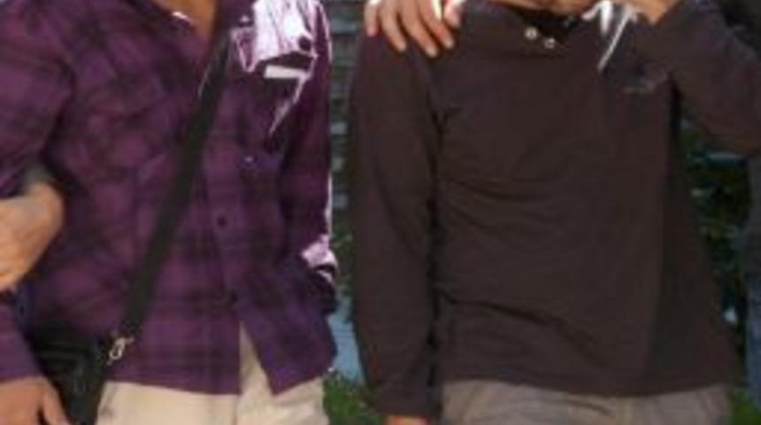 Piyasaya sahte para s&uuml;rmek isteyen 4 kişi yakalandı