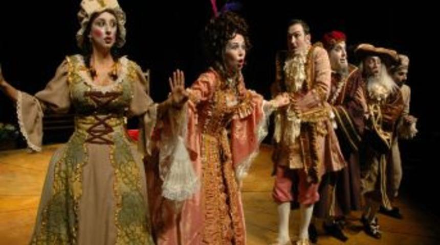 Gen&ccedil;lere &uuml;cretsiz oyunculuk dersleri verilecek