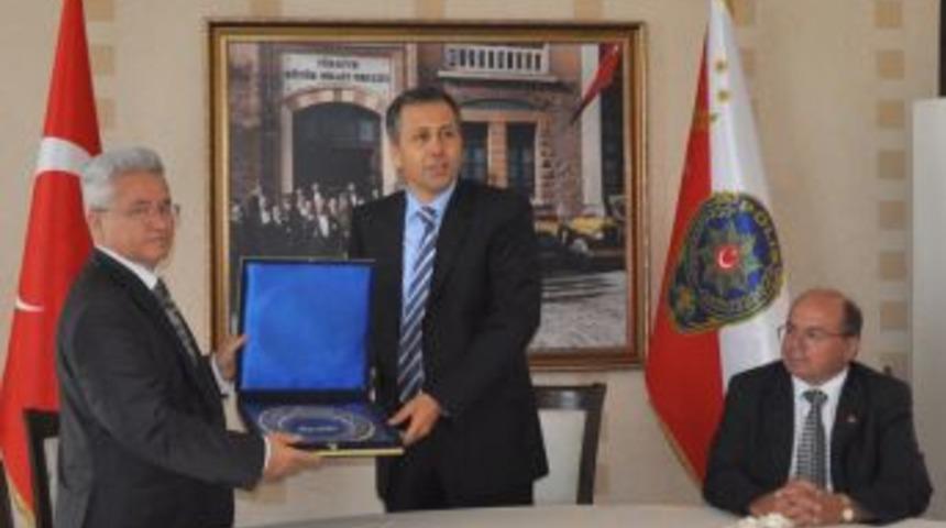 SERKA'da Ardahan Valisi Mustafa Tekmen d&ouml;nemi