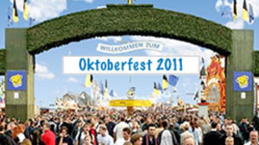 Antalya b&ouml;yle festival protestosu g&ouml;rmedi