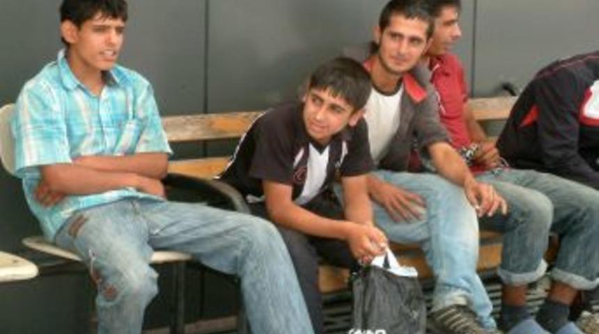 Fındık işçileri yedikleri tavuktan zehirlendi