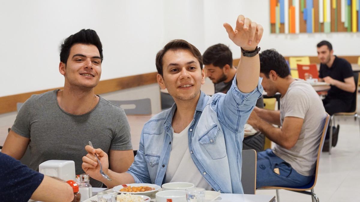 TÜGVA yurt başvuruları başladı 8