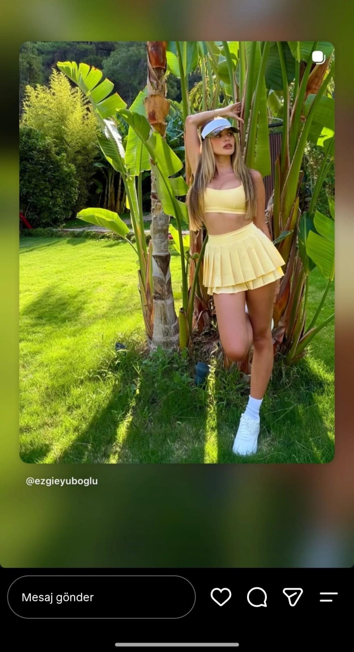 Ekranlardan uzak kalan Ezgi Eyüboğlu ndan yeni pozlar: Kombini dikkat çekti 1