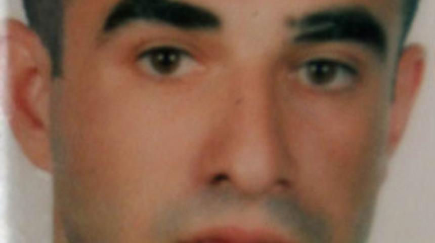 Çapkın koca eşine yakalanınca intihar etti