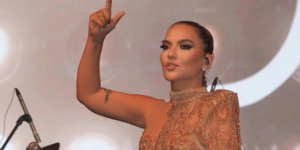 Konserde tacize uğradı, korumalara bağardı! "Herif her tarafımı elledi"