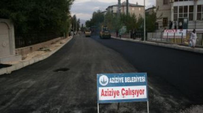 Aziziye Belediyesi asfalt &ccedil;alışmalarını hızlandırdı