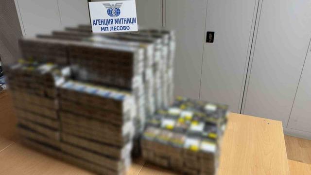 Tırın jantlarından bin 280 kutu sigara çıktı