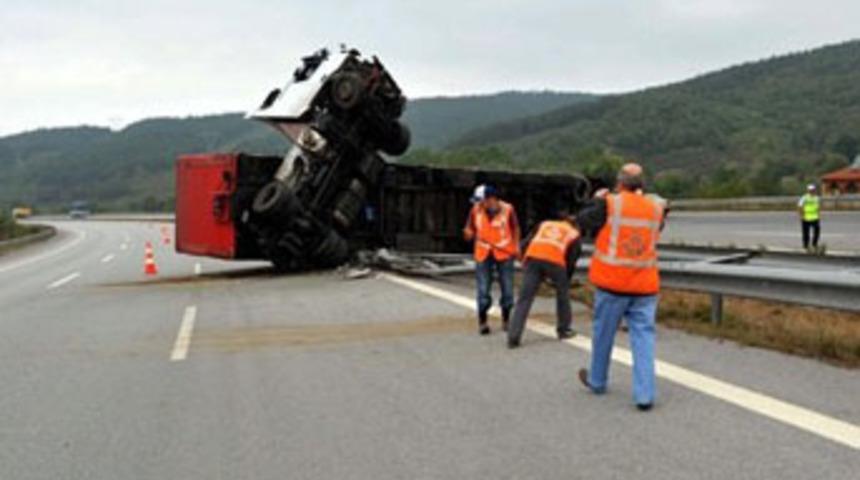 &Ouml;ld&uuml;rmeyen Allah &ouml;ld&uuml;rm&uuml;yor!